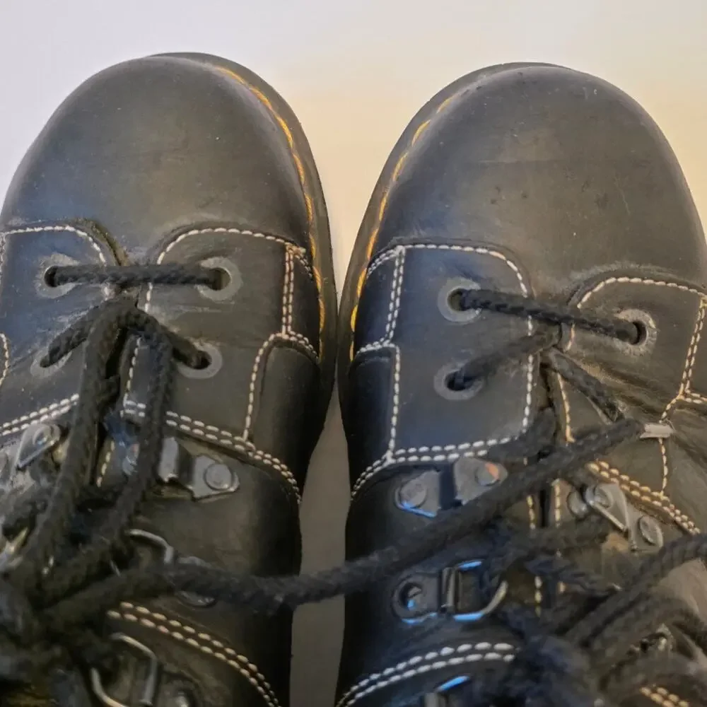 VTG y2k Black Doc Dr. Martens 8B68 Chunky Platform Mens 11